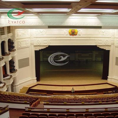 Projeto acústico da arquitetura à prova de som do teatro de múltiplos propósitos